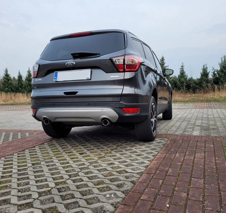 Ford Kuga cena 75000 przebieg: 43050, rok produkcji 2018 z Częstochowa małe 92